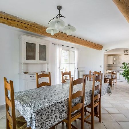 Villa Charmante A La Tour-D'Aigues Avec Piscine Privee מראה חיצוני תמונה